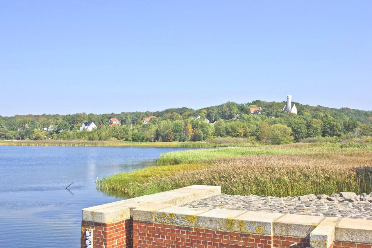 Ferienwohnung Mit Balkon Und Meerblick - Ferienresidenz Zwei Bodden Fewo 1-4 Lietzow Eksteriør billede